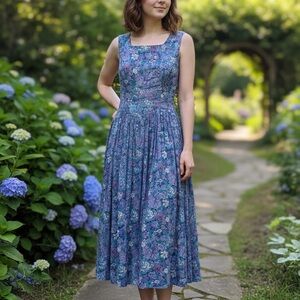 Handmade Vintage 80’s Floral Blue Sleeveless Dress with Bow